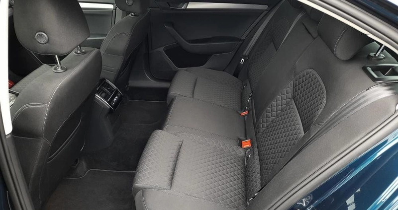 Skoda Superb cena 89900 przebieg: 106299, rok produkcji 2019 z Nekla małe 352